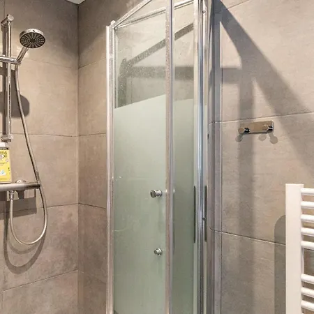 Guestready - De Charme Pres De La Tour Eiffel Apartment *